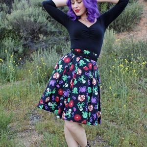 XS EUC Original Pinup Couture Cthulhu print skirt